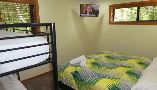 Apartamento ejecutivo, 2 habitaciones, vistas al jardín