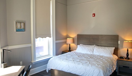 Habitación estándar doble, baño privado (Room Four)