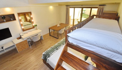 Habitación familiar (2 King +2 Single beds)