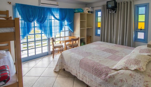 Room (Conjugado)