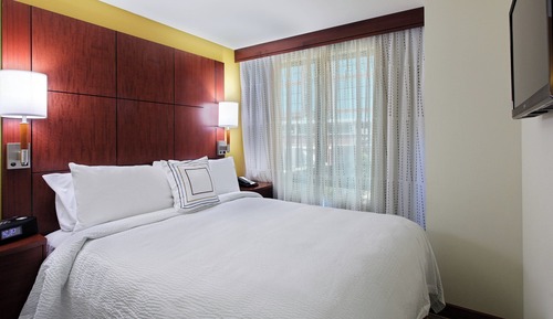 Suite, 2 habitaciones, no fumadores (Mobility Accessible, Roll-in Shower)