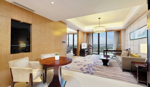 Suite, 1 habitación, balcón