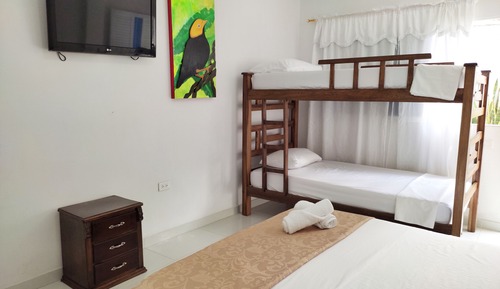 Habitación cuádruple estándar