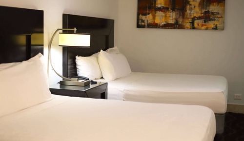 Habitación estándar, 2 camas de matrimonio, no fumadores