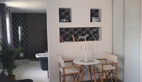 Habitación con 2 camas individuales, baño privado (chambre étoilée)