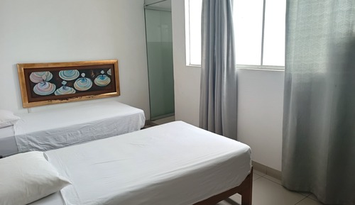 Habitación con 2 camas individuales