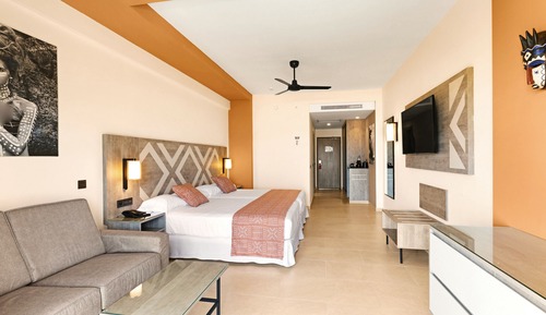 Habitación doble, balcón, vistas al mar (Sofa Bed)