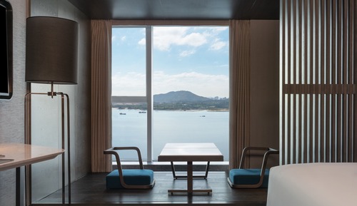 Habitación Premium, 1 cama de matrimonio grande, Acceso al salón del club, vistas al mar