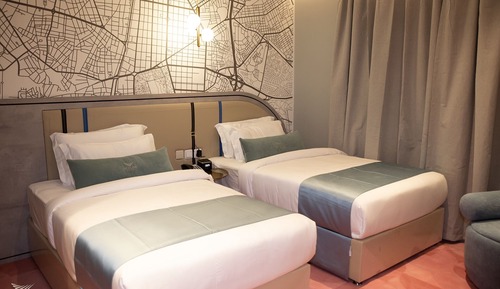 Habitación clásica con 2 camas individuales