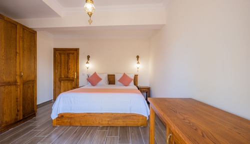 Deluxe Villa
