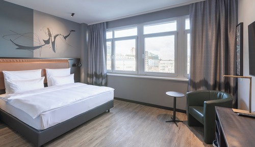 Habitación Business triple, varias camas (King)
