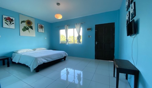 Habitación, baño privado