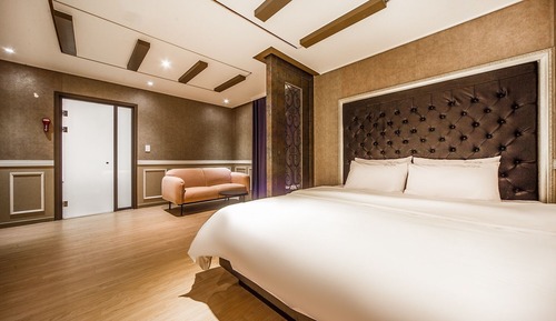 Room (Special Room (Check-out at 17:00 Netf)