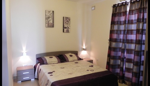 Apartamento, 2 habitaciones, fumadores, balcón