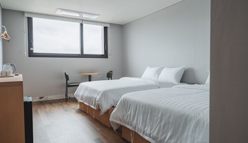 Double Twin Room