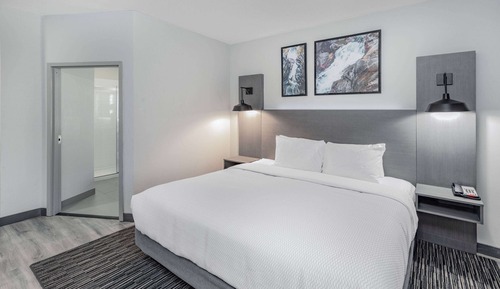 Habitación Deluxe, 1 cama de matrimonio, accesible para personas con discapacidad, no fumadores