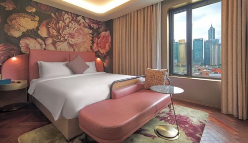Habitación Deluxe, 1 cama de matrimonio, vistas a la ciudad