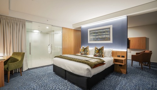 Habitación ejecutiva doble, 1 cama de matrimonio grande, balcón, vistas a la ciudad