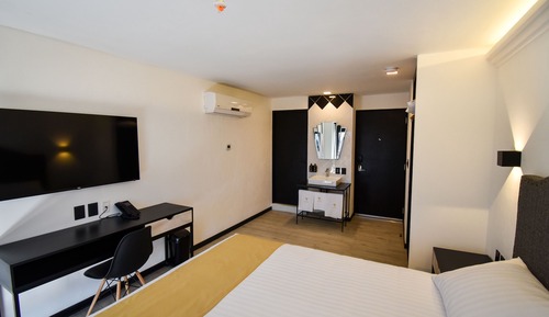 Habitación, 1 cama de matrimonio, balcón