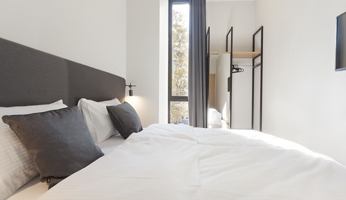 Habitación superior con 1 cama doble o 2 individuales