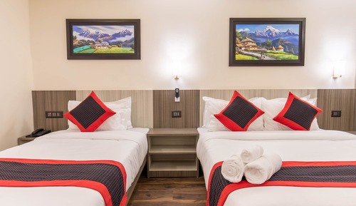 Deluxe Family Room