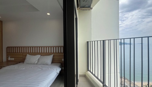 Apartamento City, 2 habitaciones, balcón, planta ejecutiva