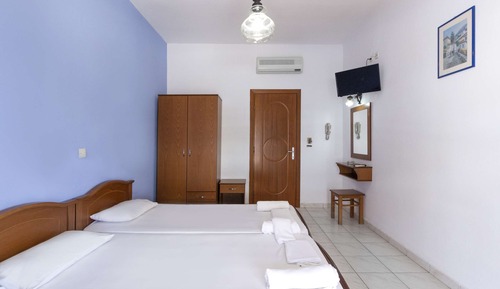 Habitación clásica con 1 cama doble o 2 individuales