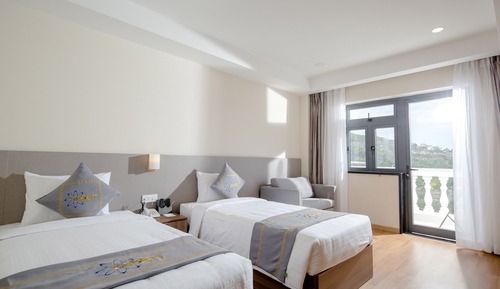 Habitación sénior, vistas a la ciudad (Deluxe)