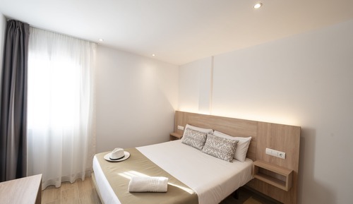 Apartamento Confort, 2 habitaciones, terraza