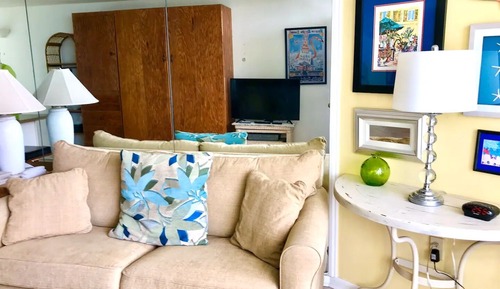 Estudio, vistas al mar, junto a la playa (Sea Haven)