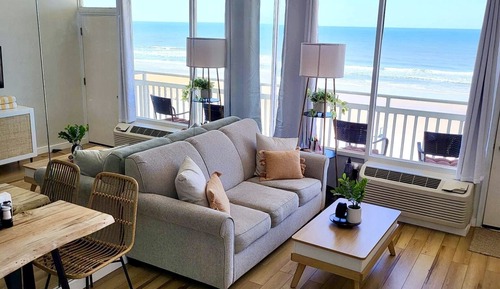 Estudio, vistas al mar, frente a la playa (The Lookout)