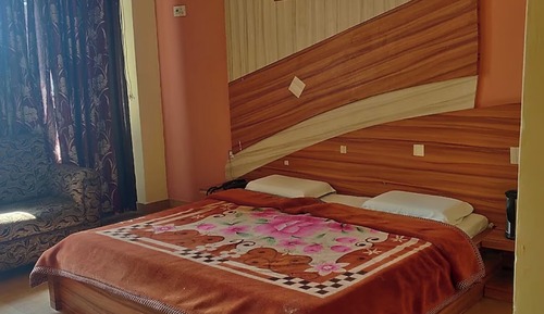 Deluxe Double Room, Multiple Beds, City View
