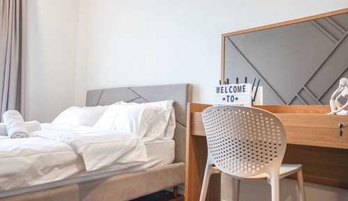 Apartamento de diseño, 3 habitaciones, balcón, vistas a la ciudad