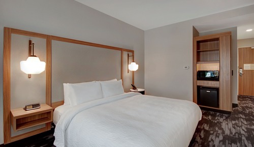 Suite, 1 cama de matrimonio grande con sofá cama