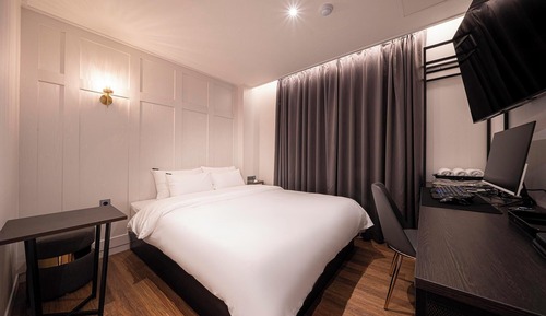 Room (General room (No-hard 1 PC NETFLIX av)