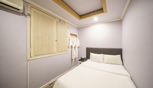 Room (Standard (Phone Inquiry for Parking N)