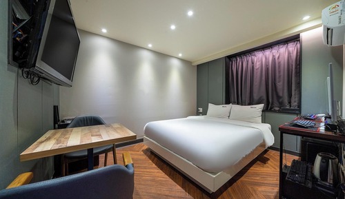 Room (2PC Premium Room (cancellation not po)