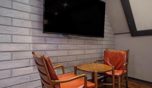 Room (VIP (cancellation not possible 3 days)