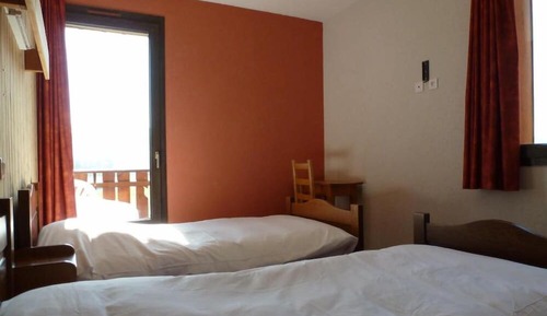 Habitación económica con 1 cama doble o 2 individuales