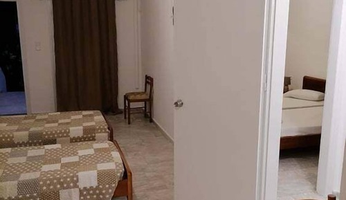 Habitación cuádruple básica