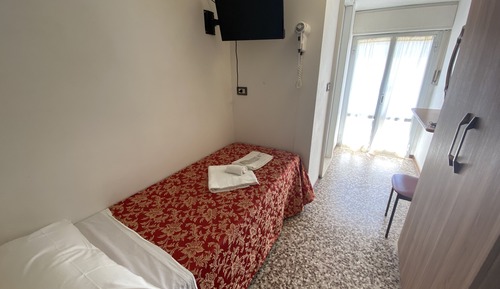 Habitación individual económica, 1 cama individual, balcón