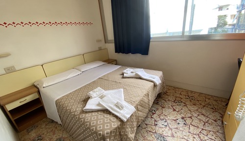 Habitación básica doble, 1 cama doble