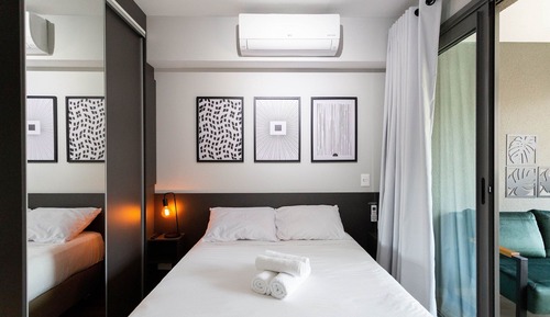 Estudio City, baño privado