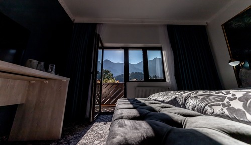 Habitación doble superior, vistas a la montaña