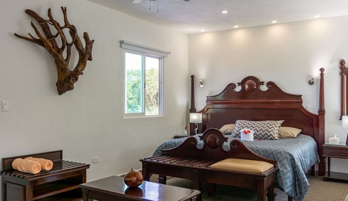 Deluxe Suite, Balcony