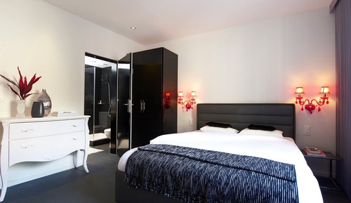 Apartamento sénior, 2 habitaciones, balcón