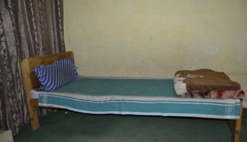 Habitación estándar con 1 cama doble o 2 individuales