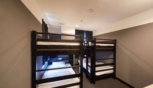 Habitación cuádruple estándar