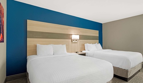 Suite, 2 camas de matrimonio, no fumadores, frigorífico y microondas (with Sofabed)