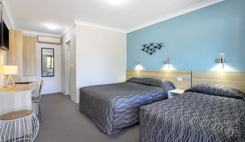 Habitación estándar con 1 cama doble o 2 individuales